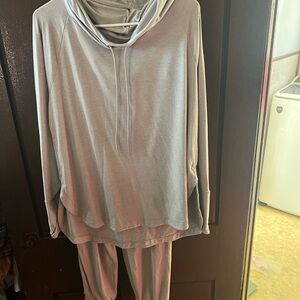 Athleta Light Gray Hoodie & joggers set!